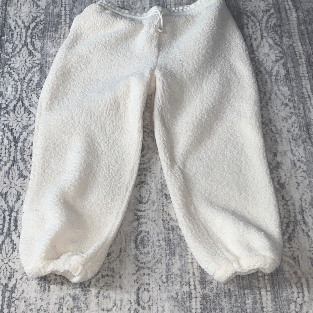 LOVE TREE VERY Soft Fleece Joggers in Cream
